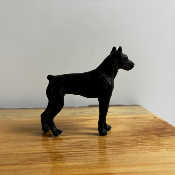 Black wrought iron metal doberman/or Great Dane small dog statue - Picture 2 of 14